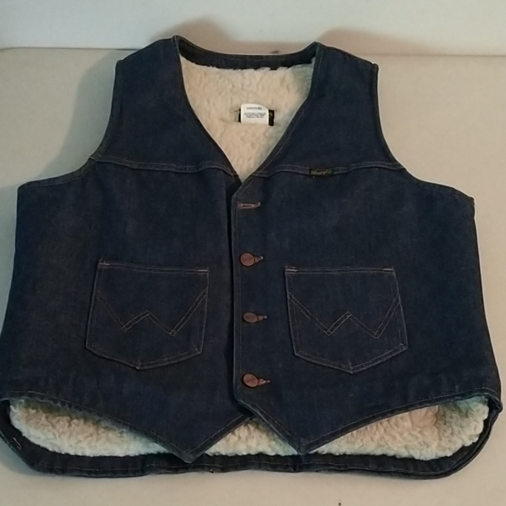 Wrangler Western style denim vest size L